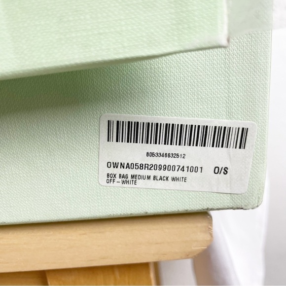 Off-White c/o Virgil Abloh Medium Binder Clip Leather Graphic Box Bag Black - Picture 13 of 14